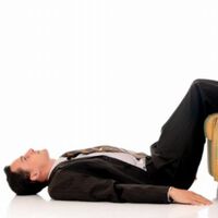Aktuelle Studie: besonders Junge und Ältere sind vom Burnout betroffen