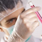 Welt-Hepatitis-Tag: WHO plädiert für Hepatitis-Impfung für Neugeborene