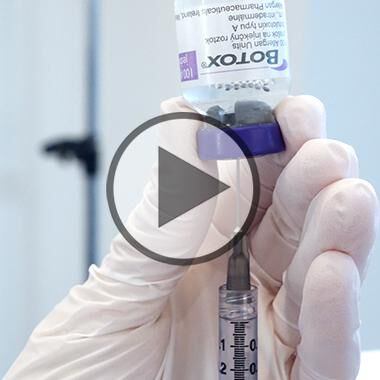 Botulinumtoxin-Wundermittel gegen Falten und übermäßiges Schwitzen