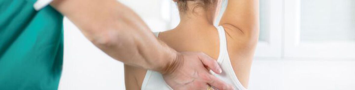 Deformitäten der Wirbelsäule: Therapeutische Maßnahmen