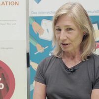 Referenzmedizinerin Dr. Karin Freisinger im Interview (linzlandtv)