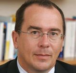 ÖÄK-Mayer: Patientenschutz statt Fließbandabfertigung