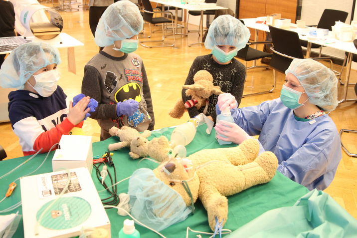 Teddybär-Krankenhaus: Spital für Kuscheltiere öffnet wieder von 16. bis 18. Dezember 2019 in Wien