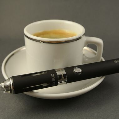 Aromastoffe der E-Zigarette sind kritisch