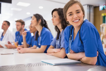 Medizin studieren? Anmeldung startet ab 1.März!