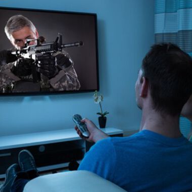 Viel fernsehen verzerrt den Blick auf die Realität