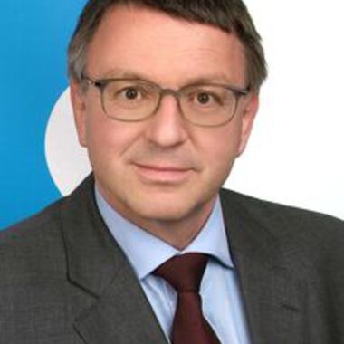 ÖÄK-Forstner betonnt die Rolle der Schulärzte als Berater und Vermittler