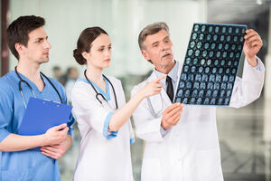 Fortschritte in Gefahr: Keine verpflichtende Neurologie-Praxis in der postpromotionellen Ärzteausbildung