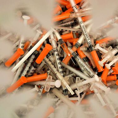 Mit der Mikrowelle das Drogenbesteck reinigen