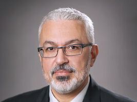 Прокуратурата повдигна обвинения на здравния министър, заплашвал с уволнение