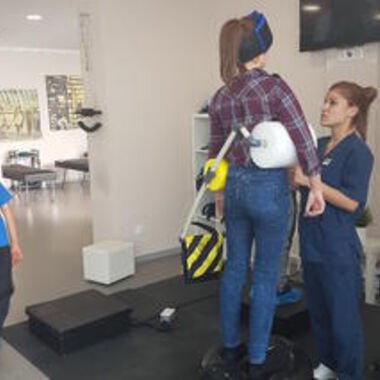 Успешна комбинация от апаратура и методология лекува неоперативно гръбначни заболявания
