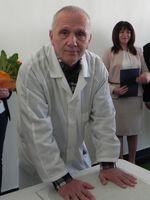 Приз „Златни ръце” за началника на хирургично отделение д-р Александър Милчев