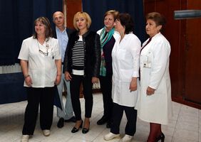 Писатели с ВИП карти за лечение в УМБАЛ „Света Анна“