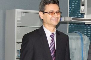 По покана на Британския съвет, проф. д-р Славчо Томов, д.м.н. изнесе пленарна лекция на тема „Медицината и новите технологии – настояще и бъдеще“