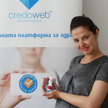 Късметлийките от играта на училище "Мама и бебе" получиха своите награди (ГАЛЕРИЯ)