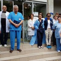 Медици от „Шейново“ излязоха на протест срещу насилието