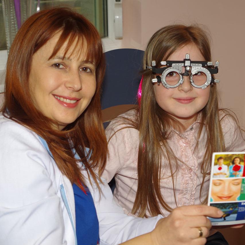 Безплатни скрининги на ученици - СНИМКИ