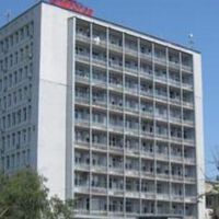 МЗ: Няма нарушения в „Пирогов“ по случая с пострадалия край болницата пациент