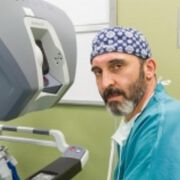 С най-прецизната урологична хирургия в „Токуда“ бяха оперирани двама пациенти с рак на простатата