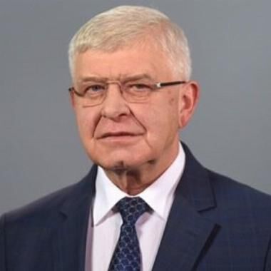 Кирил Ананиев: През 2018 г. българите ще се лекуват с най-съвременните лекарства в Европа