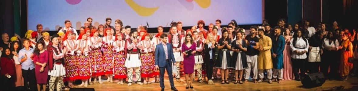 Грандиозен спектакъл във Варна сътвориха студенти от медицинските университети