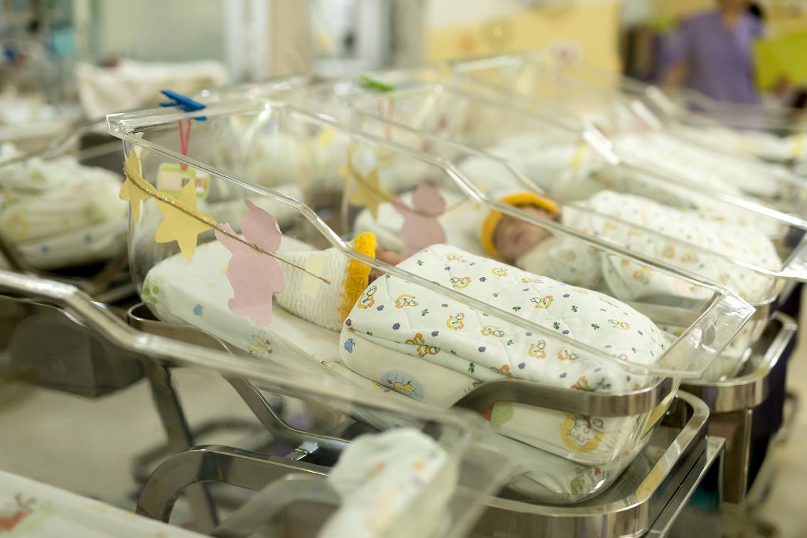 Първите бебета за 2020 г. се родиха в Пловдив и Варна