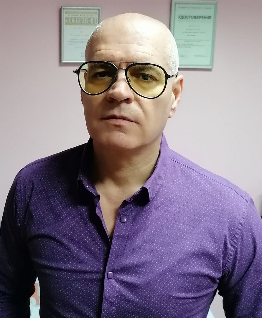 Д-р Даниел Янков