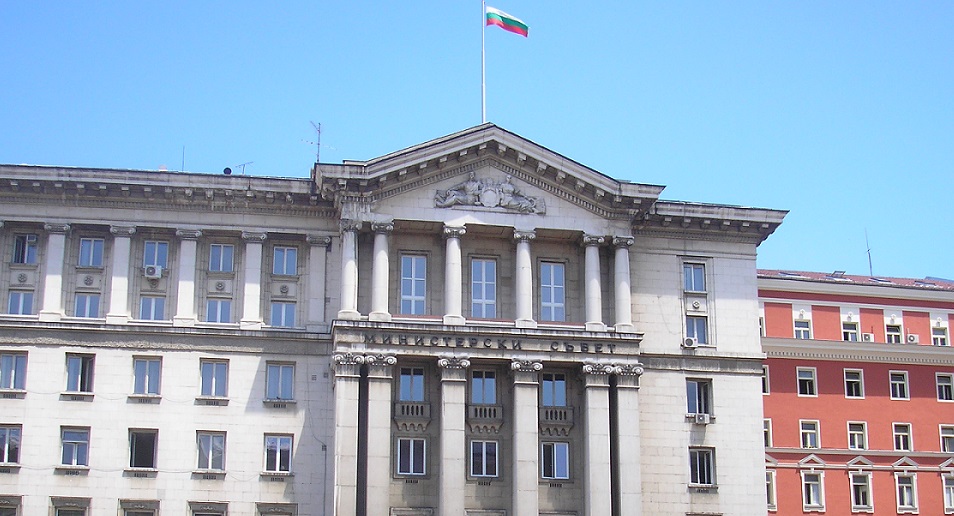Кабинетът иска удължаване на извънредното положение до 13 май