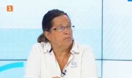 Д-р Николова: Предаването на профилактичната карта на учениците е до месец след 15 септември