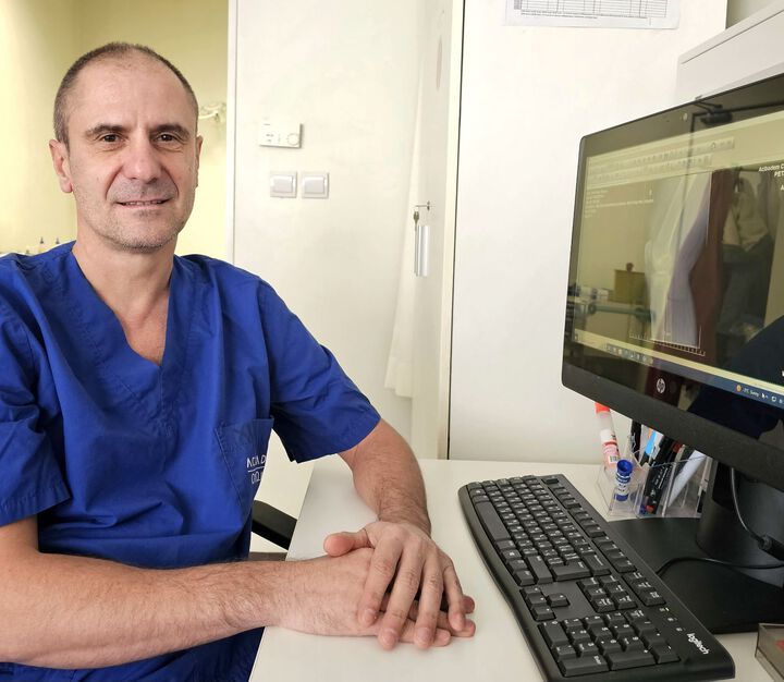 Д-р Евгени Влаев бе избран за стипендиант по гръбначна хирургия в САЩ сред хирурзи от целия свят