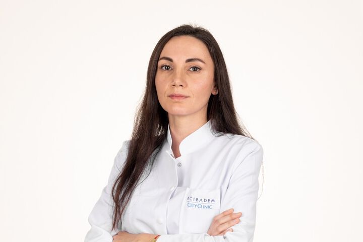 Д-р Наталия Младенова премина стипендиантска програма за онкологична образна диагностика в Италия