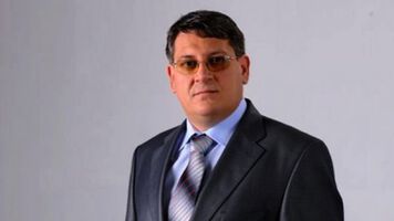Парламентът прекрати мандата на управителя на здравната каса д-р Пламен Цеков
