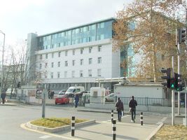 И онкологията срещу политическата чистка в Александровска