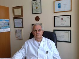 Проф. Филип Куманов: Тийнейджърът между компютъра и хладилника застрашен от импотентност