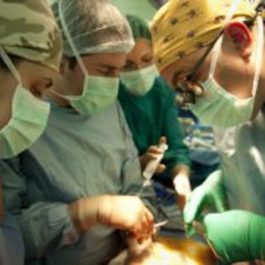 Присадиха черен дроб на 14-годишно момче с цироза в последен стадий