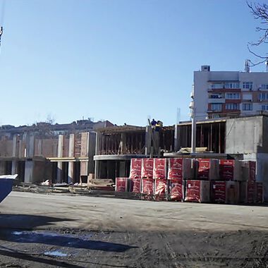 Сградата за новия факултет „Фармация“ може да бъде открита по Гергьовден
