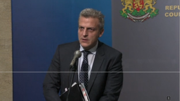 Задължителна национална здравна карта ще регулира финансирането на болниците от НЗОК