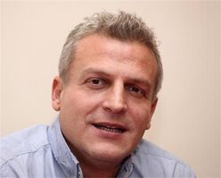 Москов: Спрете цигарите и кафето за 3 дни и ще си платите здравните вноски