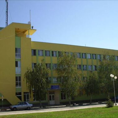 Инсталация за слънчева енергия и термопомпа в МБАЛ - Гулянци“