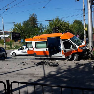 Изпълнителният директор на УМБАЛ-Плевен благодари на екипа участвал в оказването на помощ при тежката катастрофа
