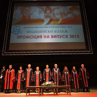 Всеки 4ти от Випуск 2015 на Медицински колеж Варна се дипломира с отличен успех