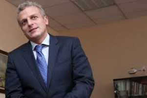 С два месеца се отлага влизането в сила на чл. 5 ал. 5 от Наредбата за регулиране и регистриране на лекарствата
