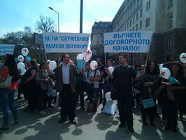 Д-р Грозев: 142 лекари са напуснали страната от началото на годината (ВИДЕО)
