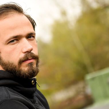 Д-р Василев - лекарят, когото хората харесват