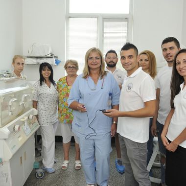 Капачки осигуриха апаратура и за родилното в Окръжна болница във Варна