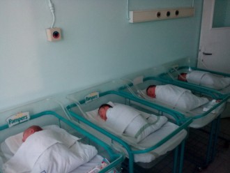 След благотворителна кампания даряват термолегло на АГ болницата