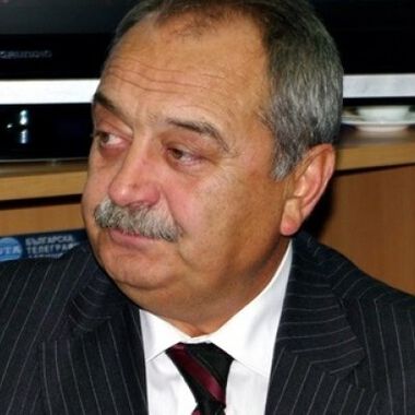 БЛС застава зад проф. Вихра Миланова като законен ректор на МУ-София