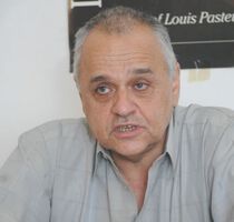 Почина изтъкнатият наш вирусолог проф. Павел Теохаров