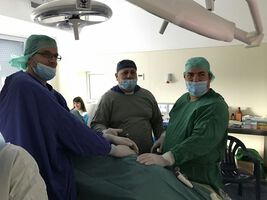 Уролози в УМБАЛ „Пловдив“ спасиха бъбрека на 31-годишен пловдивчанин с виртуозна лапароскопия