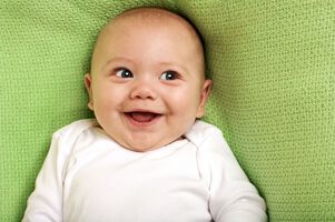 ПРОУЧВАНЕ ЕФЕКТИВНОСТТА НА БОУЕН ТЕРАПИЯТА ПРИ БЕБЕШКИ КОЛИКИ